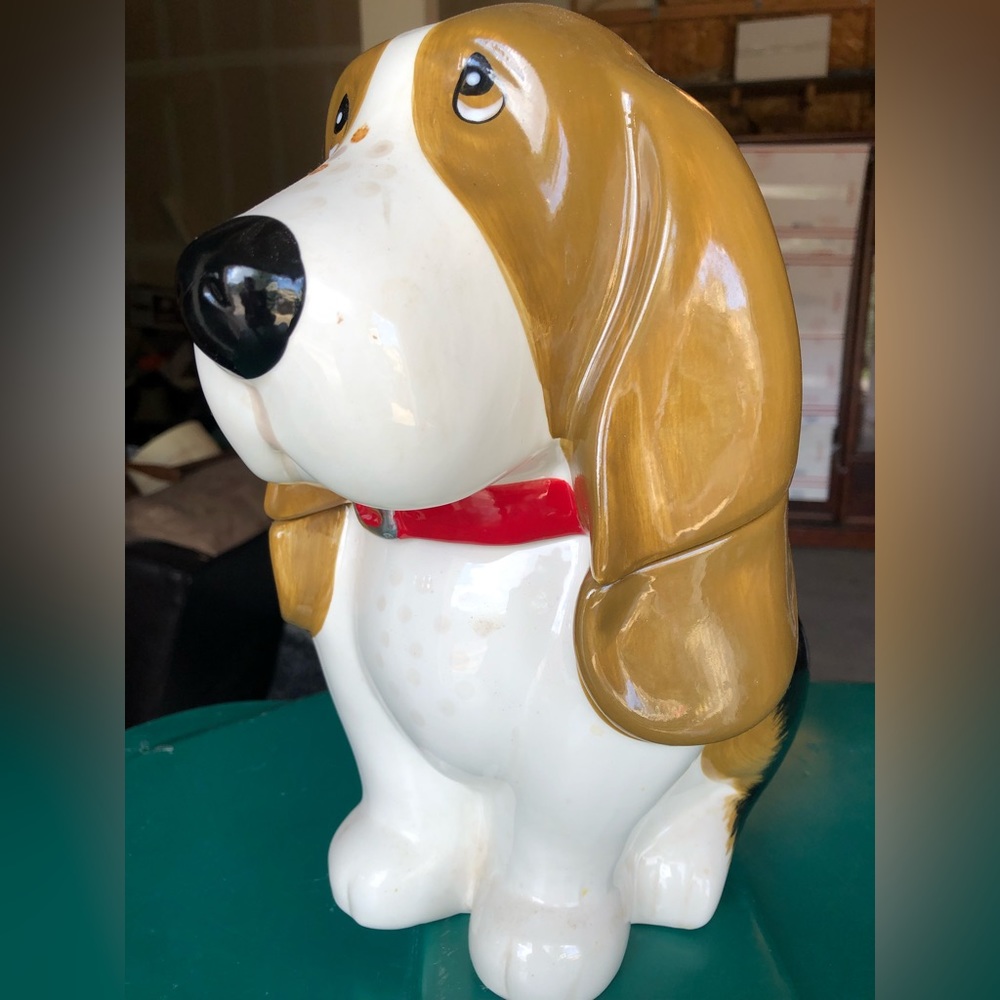 Adorable dog cookie jar
